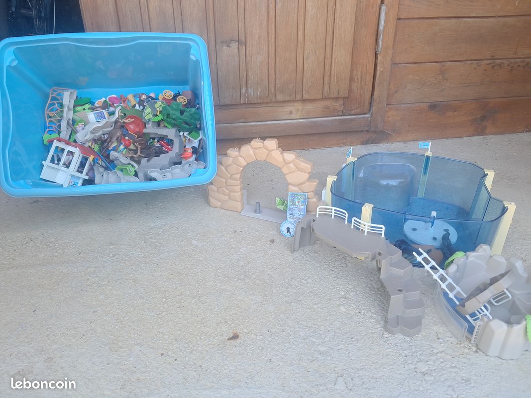 Playmobil zoo + aquarium (image 1)