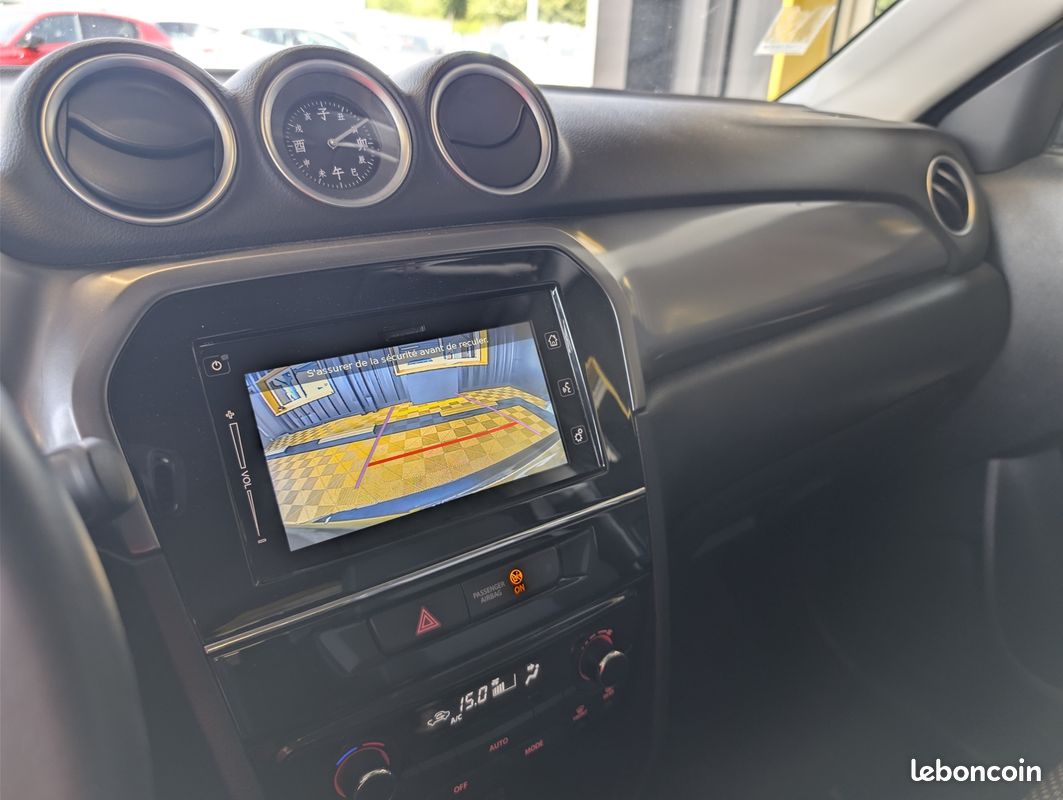 Suzuki VITARA 1.4 BOOSTERJET HYBRID 129CH GRAND LARGE (image 15)