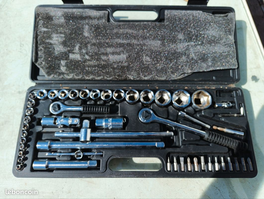 Coffret douille (image 1)