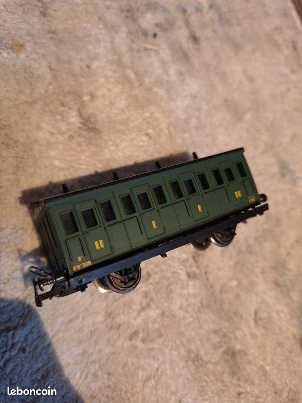 JOUEF HO 451 WAGON VOYAGEURS 1ère CLASSE BOITE D'ORIGINE