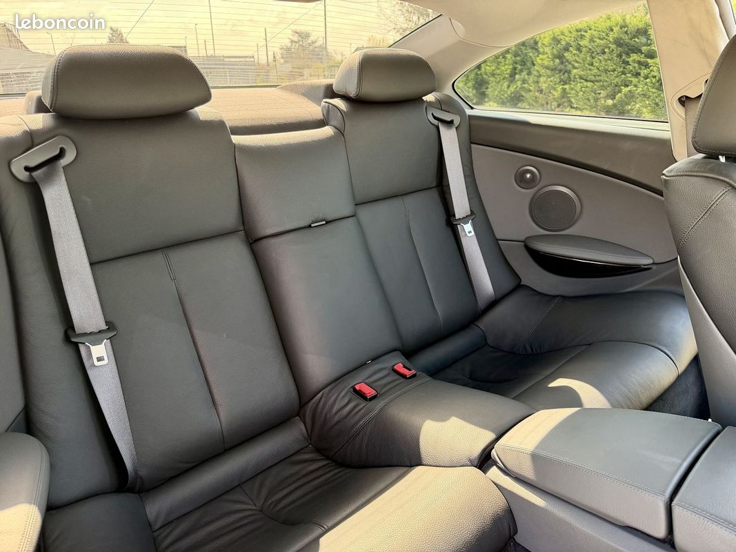 Bmw SERIE 6 COUPE (E63) 645CI 333CH (image 14)