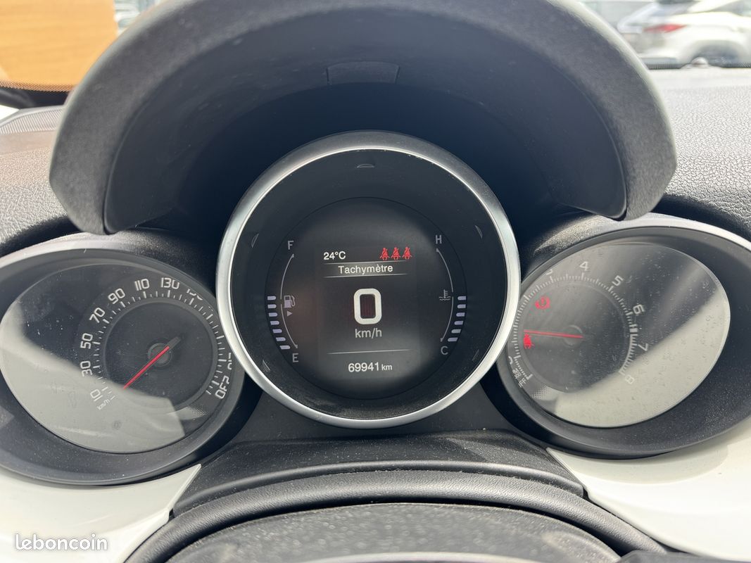 Fiat 500X 1.6 E-TORQ 110CH LOUNGE (image 16)
