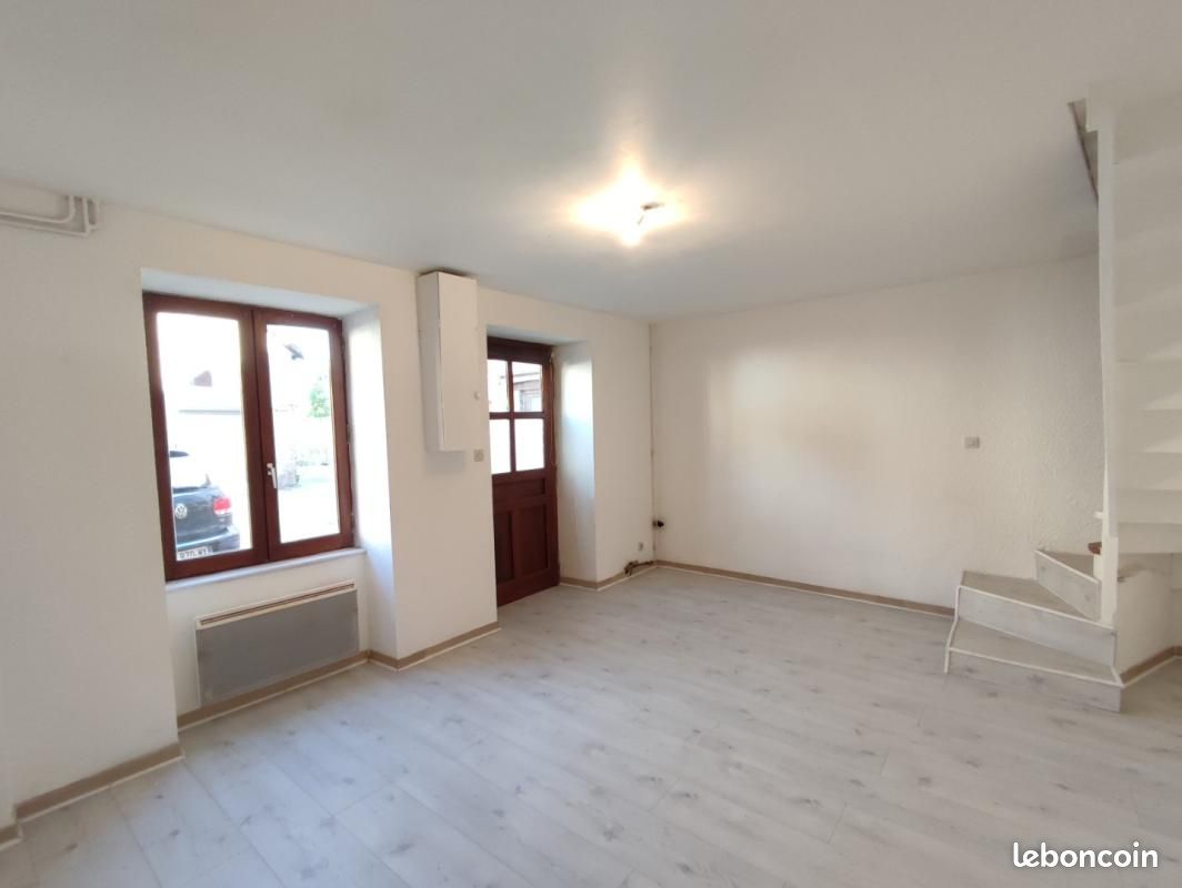 Appartement 3 pièces 49 m² · à Hières-sur-Amby · 49 m² · 650 €/mois