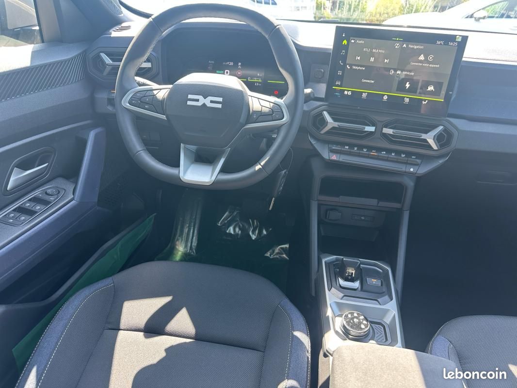Dacia Duster Hybrid-G 150 4x4 Expression (image 7)
