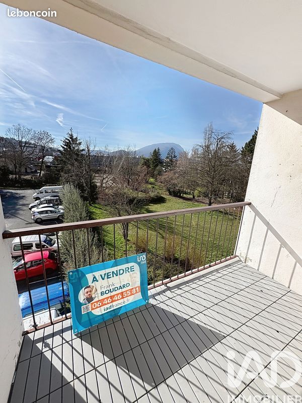 Appartement 3 pièces 67 m² · à Annemasse · 67 m² · 215 000 €