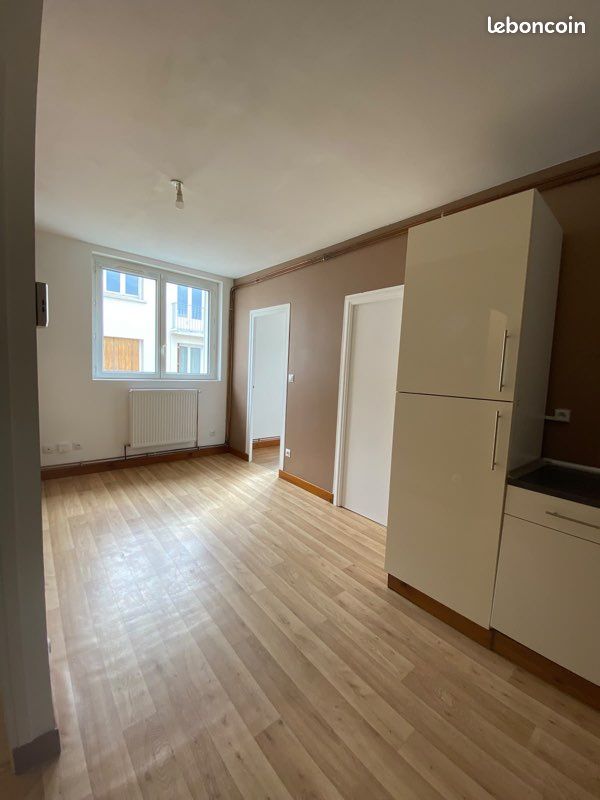 Appartement 3 pièces 50 m² · à Moulins · 50 m² · 490 €/mois
