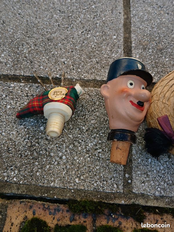 Bouchons figurines (image 2)