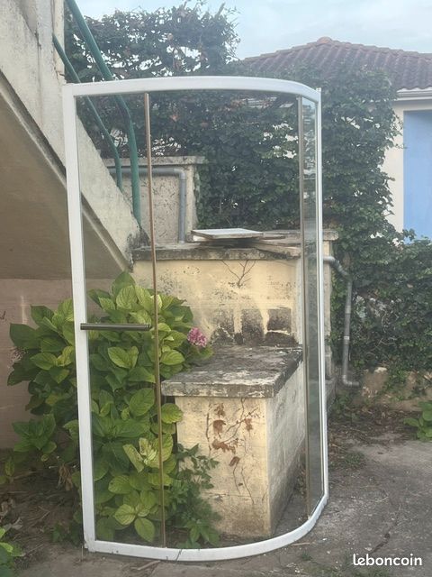 Donne paroi de douche (image 1)