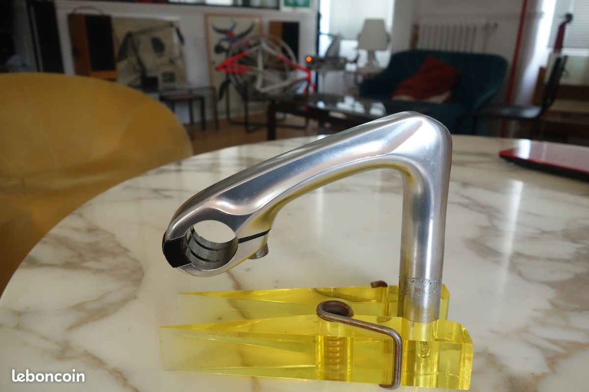 POTENCE DE VELO HANDLEBAR STEM 3 TTT RECORD 84 AR84 SILVER