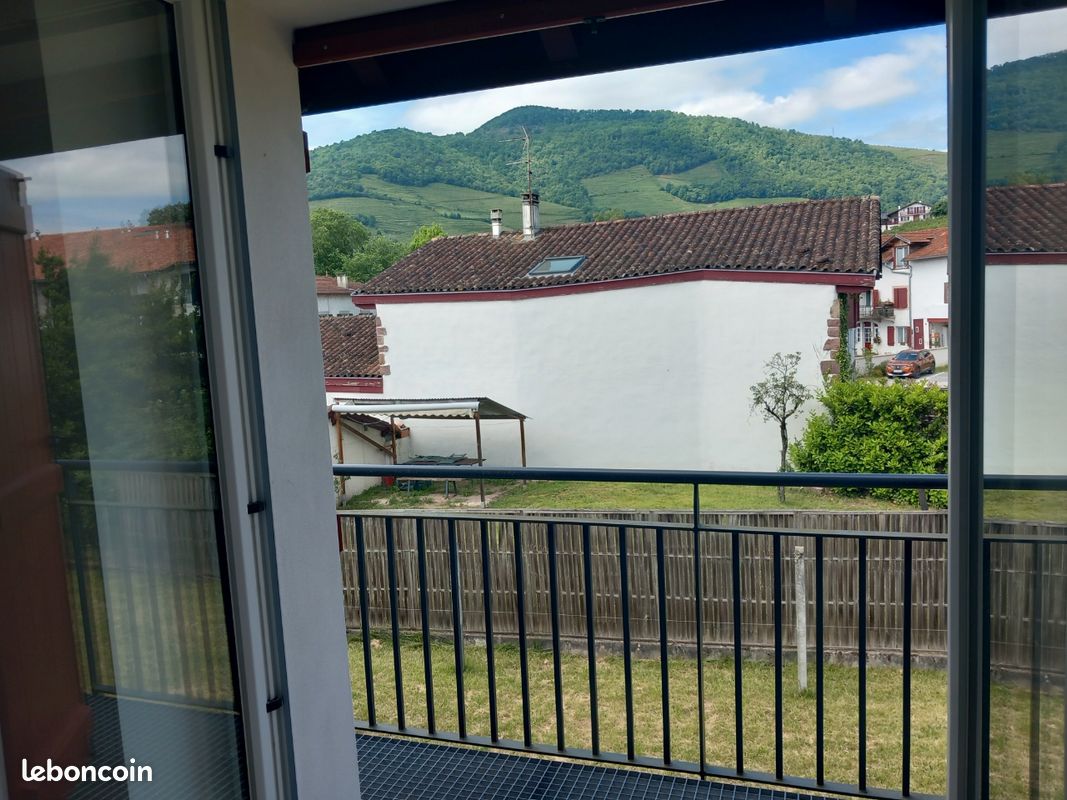 Appartement 3 pièces 56 m² · à Saint-Jean-Pied-de-Port · 56 m² · 600 €/mois