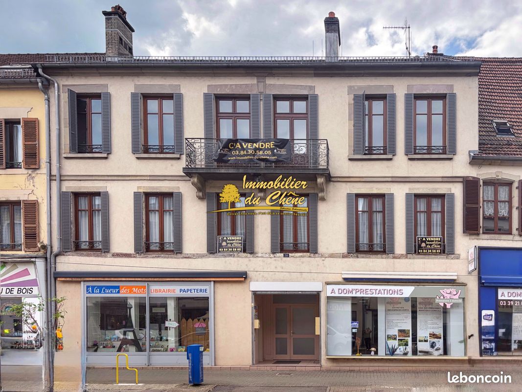 Immeuble 400 m² · à Lure · 400 m² · 169 000 €