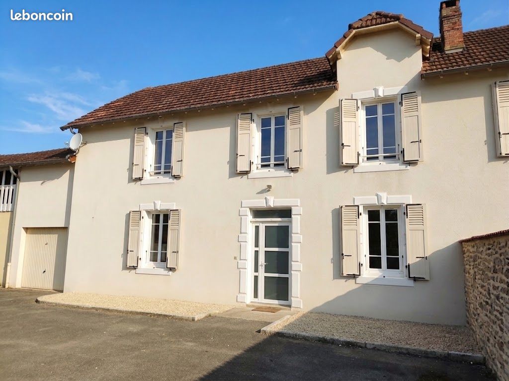 Maison 4 pièces 75 m² · à Andoins · 75 m² · 930 €/mois