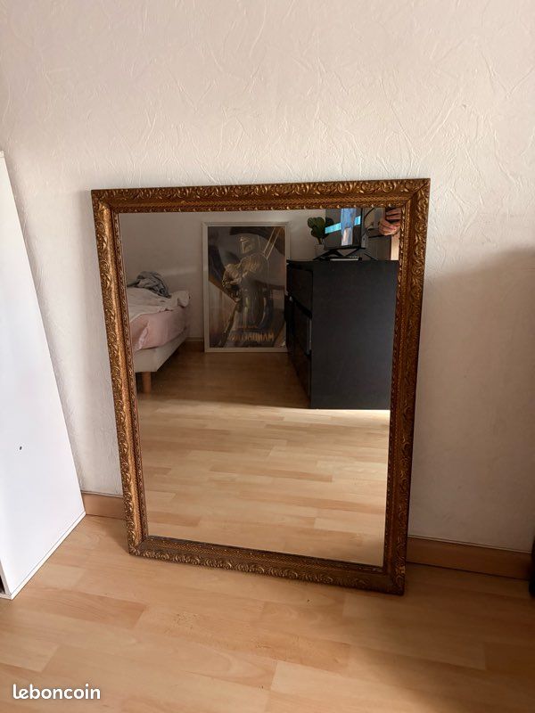 Miroir ancien avec dorure (image 2)