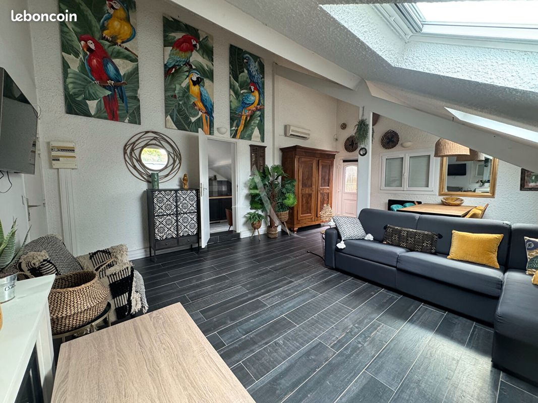 Appartement 1 pièce 33 m² · à Verrières-le-Buisson · 33 m² · 1 200 €