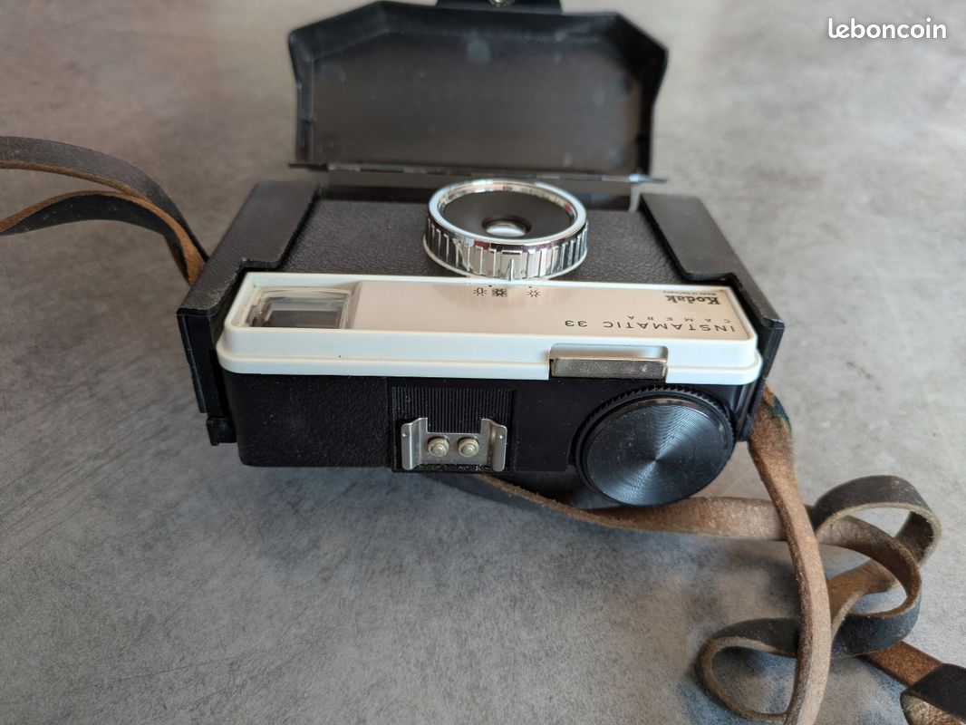 Câmera Fotográfica Kodak Instamatic 33 Antiga | Produto Vintage e Retro