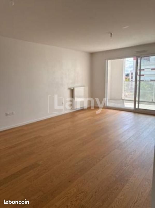 Appartement 4 pièces 100 m² · à Neuilly-sur-Marne · 100 m² · 1 571 €/mois