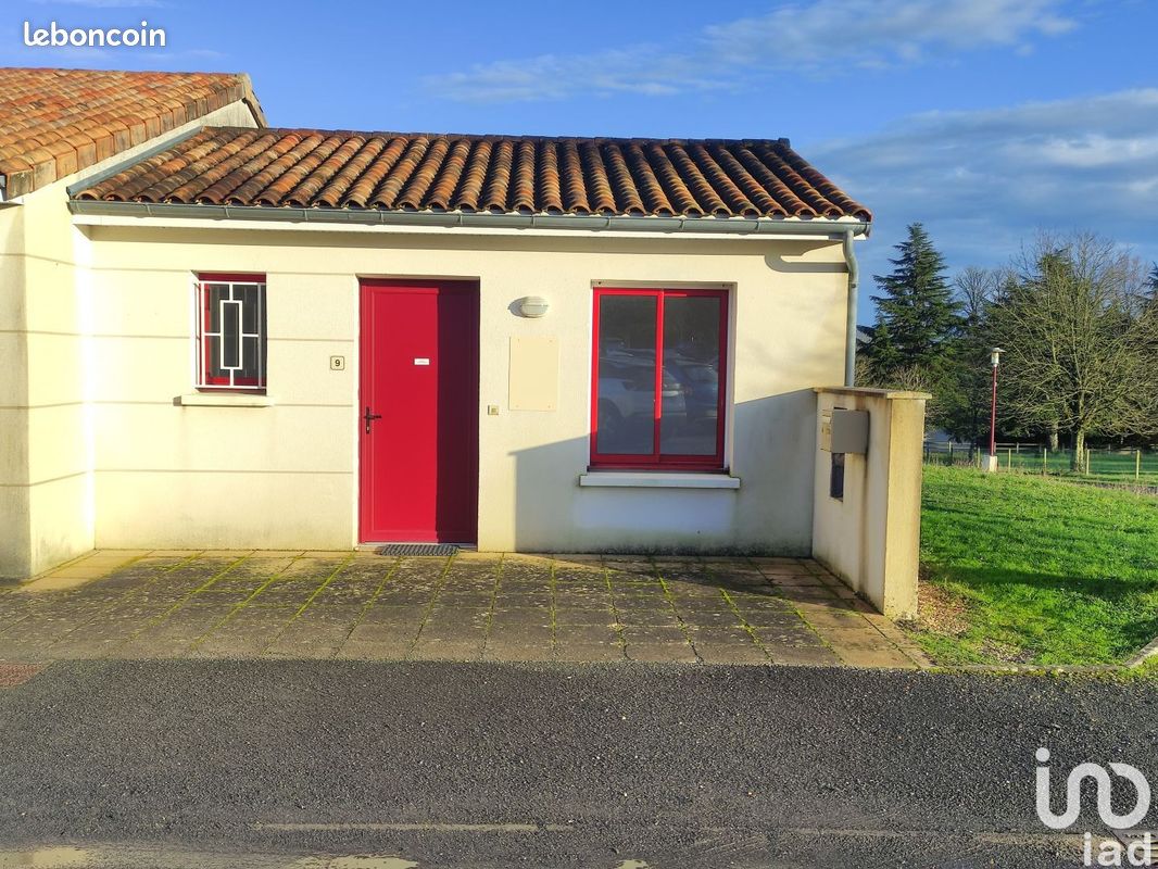 Maison 2 pièces 30 m² - Verrières 86410 (image principale 0)
