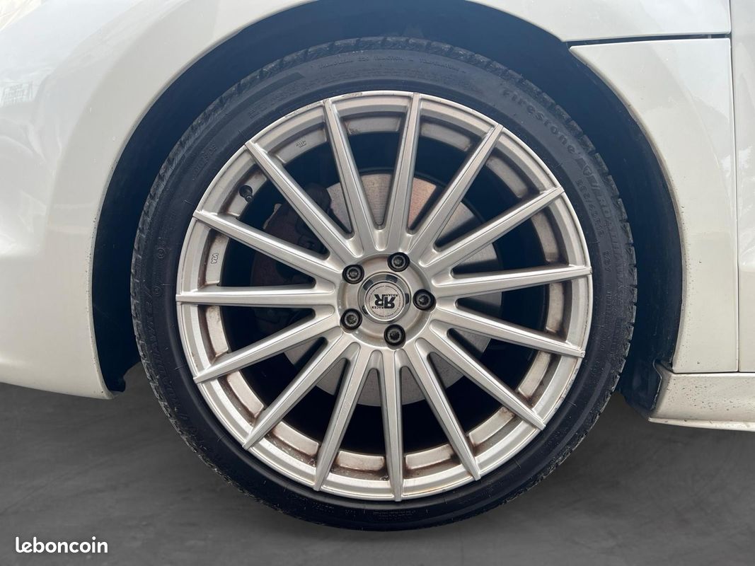 PEUGEOT RCZ 2.0 HDi FAP 160ch Magnetic Garantie 12 mois (image 17)