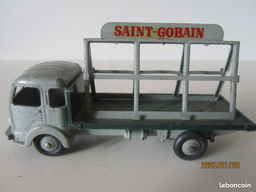 Dinky Toys Simca Cargo Miroitier 33 C - Collection
