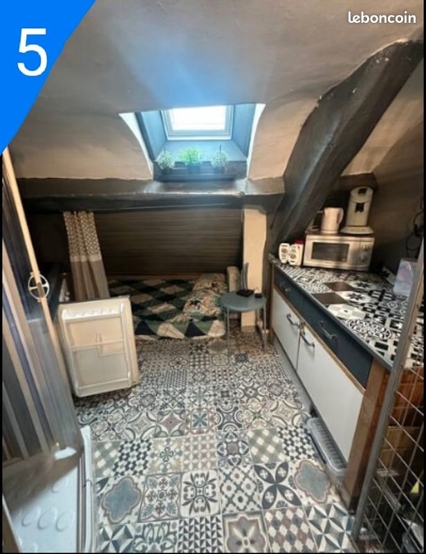 Appartement 1 pièce 12 m² · à Paris · 12 m² · 700 €