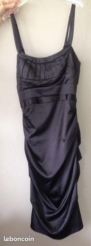 Robe noire (image 2)