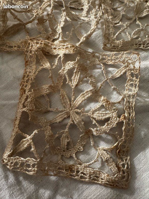 Rare lot de 10 motifs carrés anciens en dentelle – Échantillons Jeanne Hallée – Belle Époque (image 2)