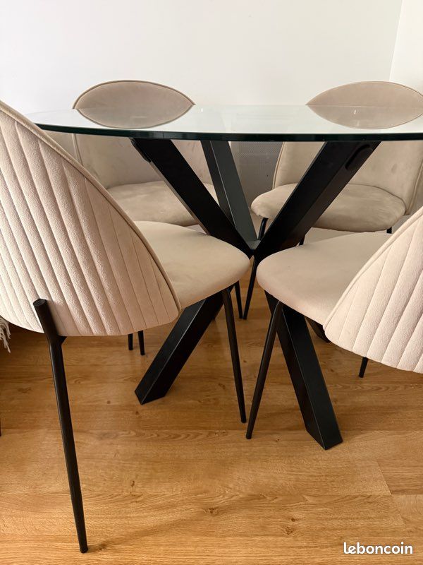 Ensemble chaises + tables (image 3)