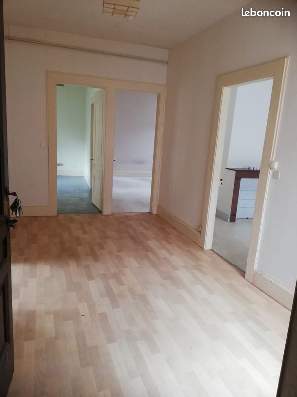 Appartement 3 pièces 75 m² · à Vesoul · 75 m² · 379 €/mois