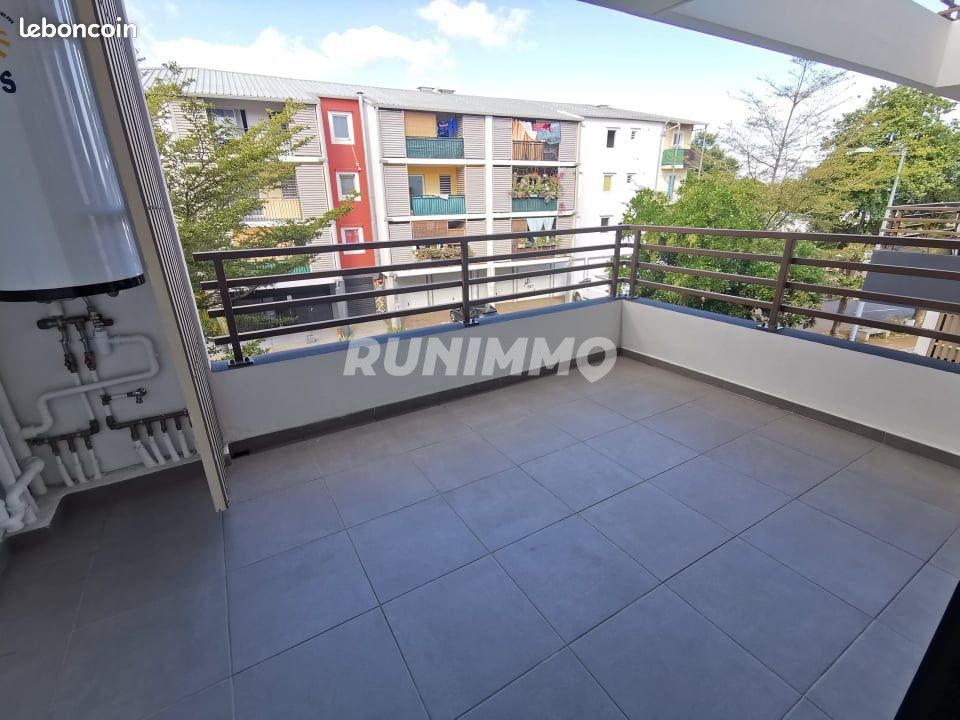 Appartement 3 pièces 63 m² · à Saint-Pierre · 63 m² · 879 €