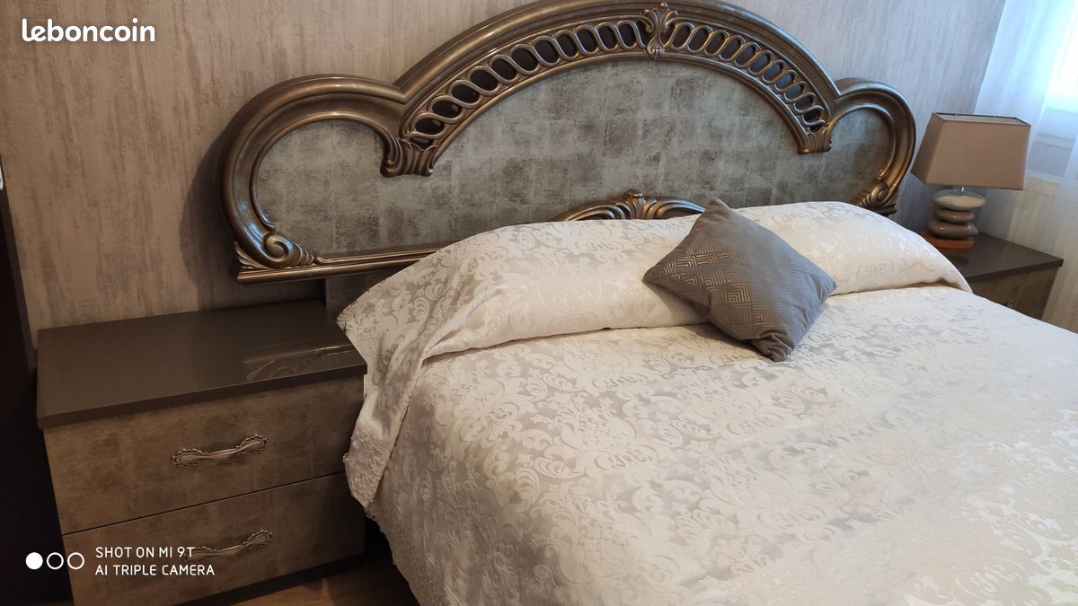 Chambre à coucher (image 1)
