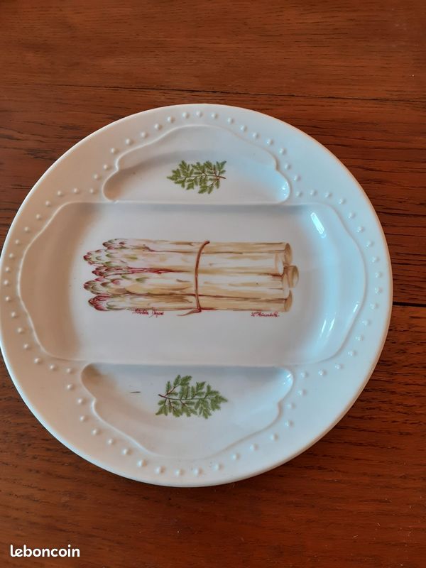 6 assiettes à asperges Terre de fer Longchamps modèle Aubépine