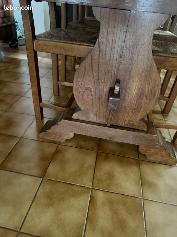 Table et chaises (image 2)