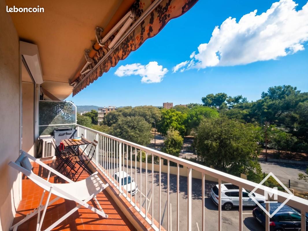 Appartement 3 pièces 54 m² · à Marseille · 54 m² · 160 000 €