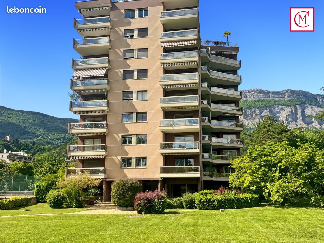 Appartement 3 pièces 87 m² · à Meylan · 87 m² · 360 000 €