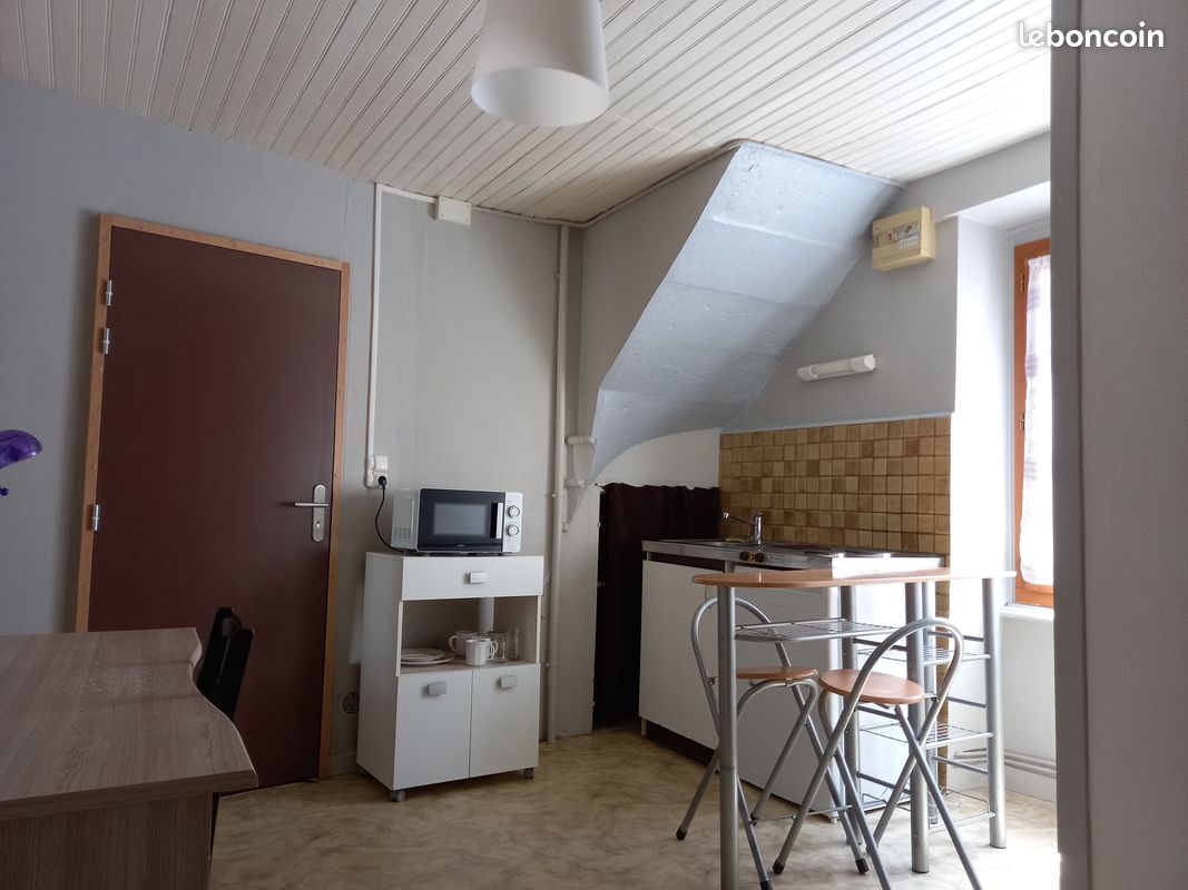 Appartement 1 pièce 15 m² · à Aubière · 15 m² · 345 €/mois