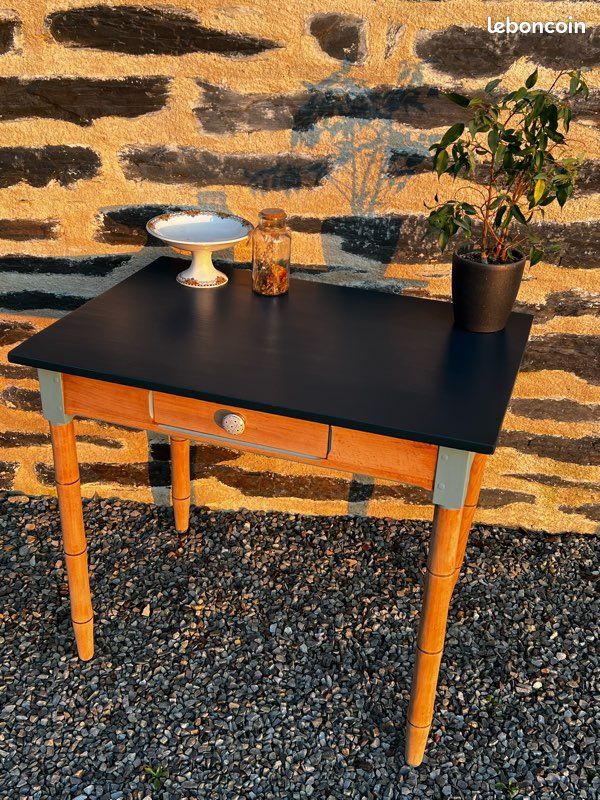 Bureau années 60 petite table (image 2)