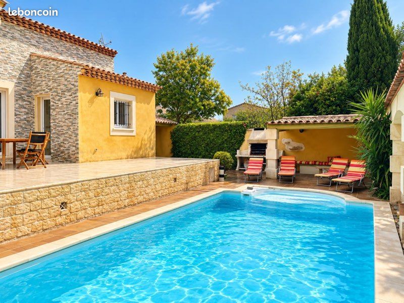 Maison 6 pièces 220 m² · à Paradou · 220 m² · 700 000 €