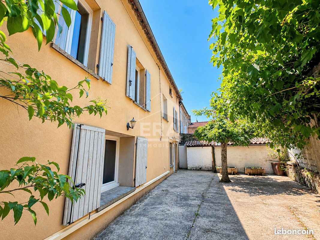 Maison 4 pièces 107 m² · à Bourg · 107 m² · 154 000 €