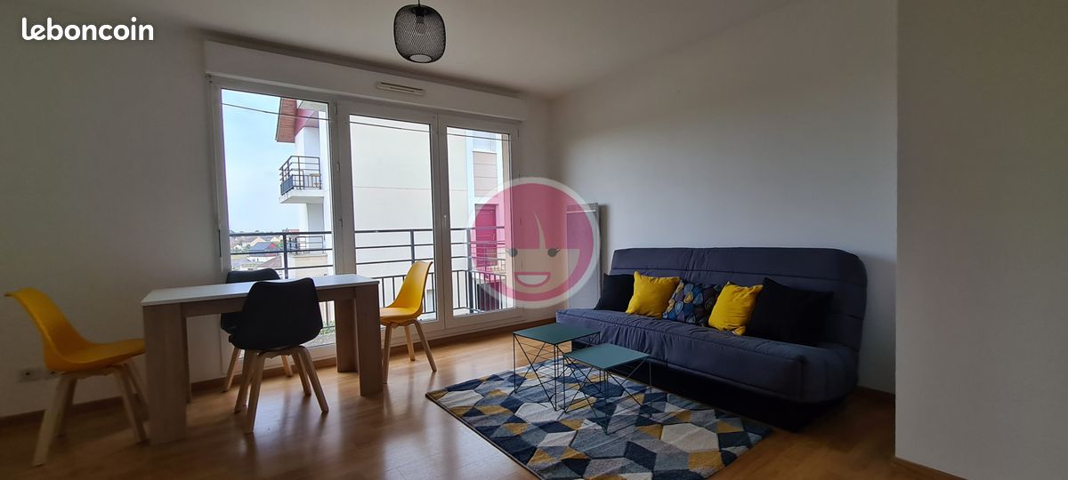Appartement 2 pièces 42 m² · à Le Coudray · 42 m² · 600 €