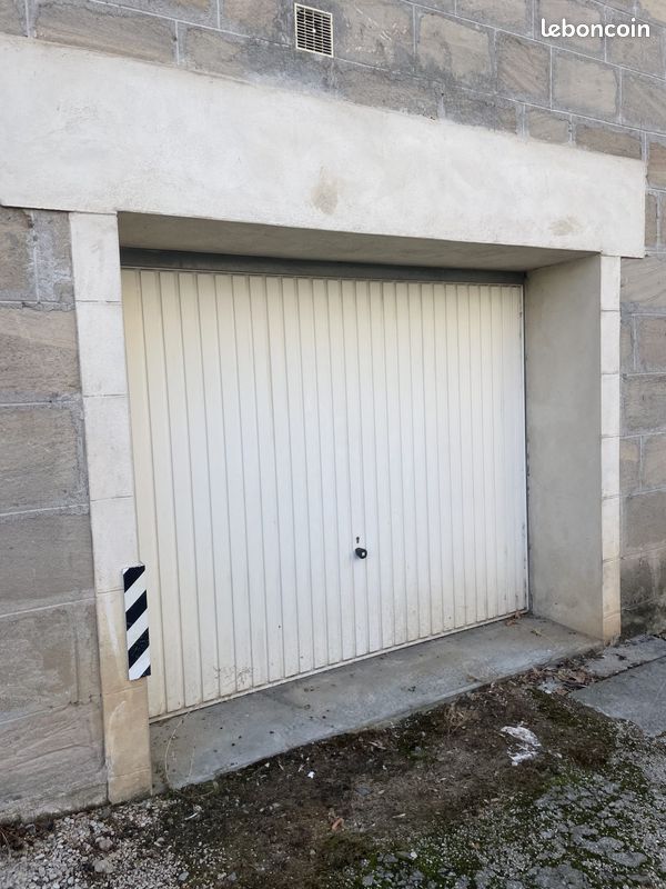 Parking 23 m² · à Brive-la-Gaillarde · 23 m² · 28 500 €