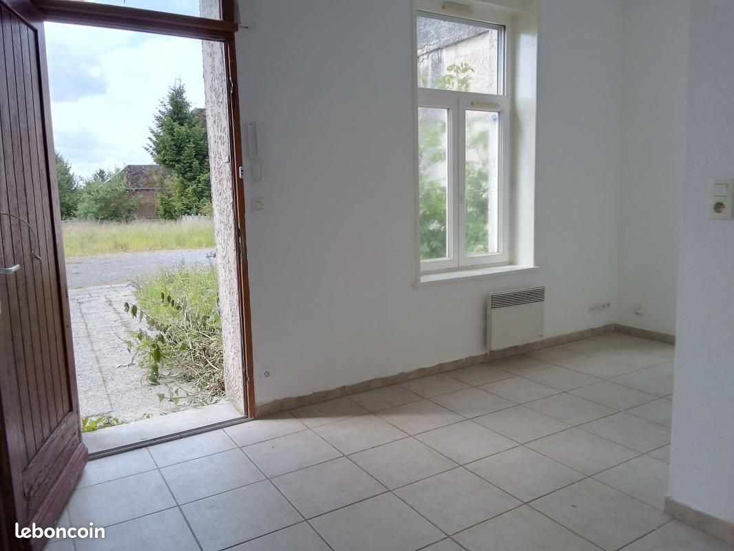Appartement 1 pièce 18 m² · à Maubeuge · 18 m² · 350 €/mois