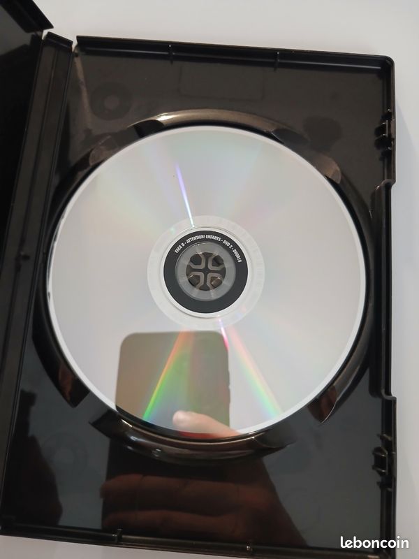 DVD Double Programme Horreur : Attention  Enfants + Urban Cannibals (image 5)