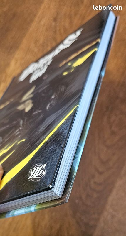 Comics : Batman année 100 (image 4)