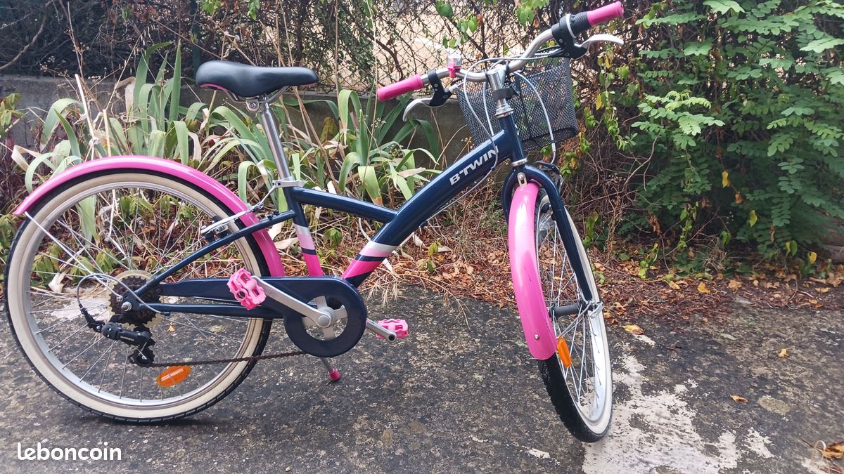 Vtc btwin original 500 24 pouces Équipements vélos