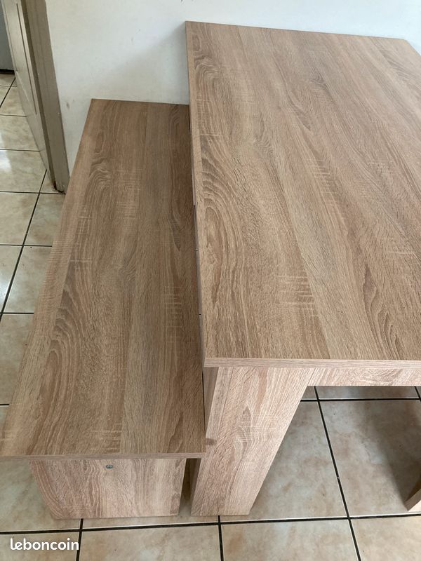 Table et banc (image 2)