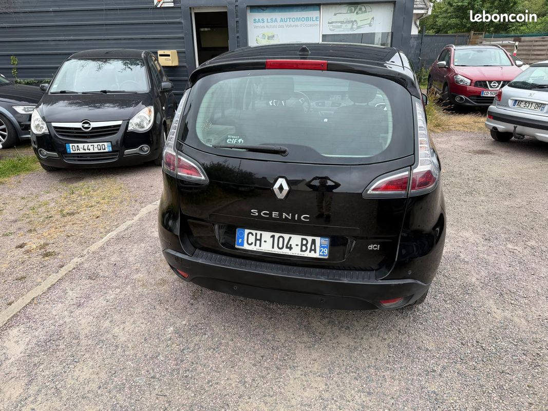 Renault scenic 1.5 dci pack business couleur noir 5 place (image 3)