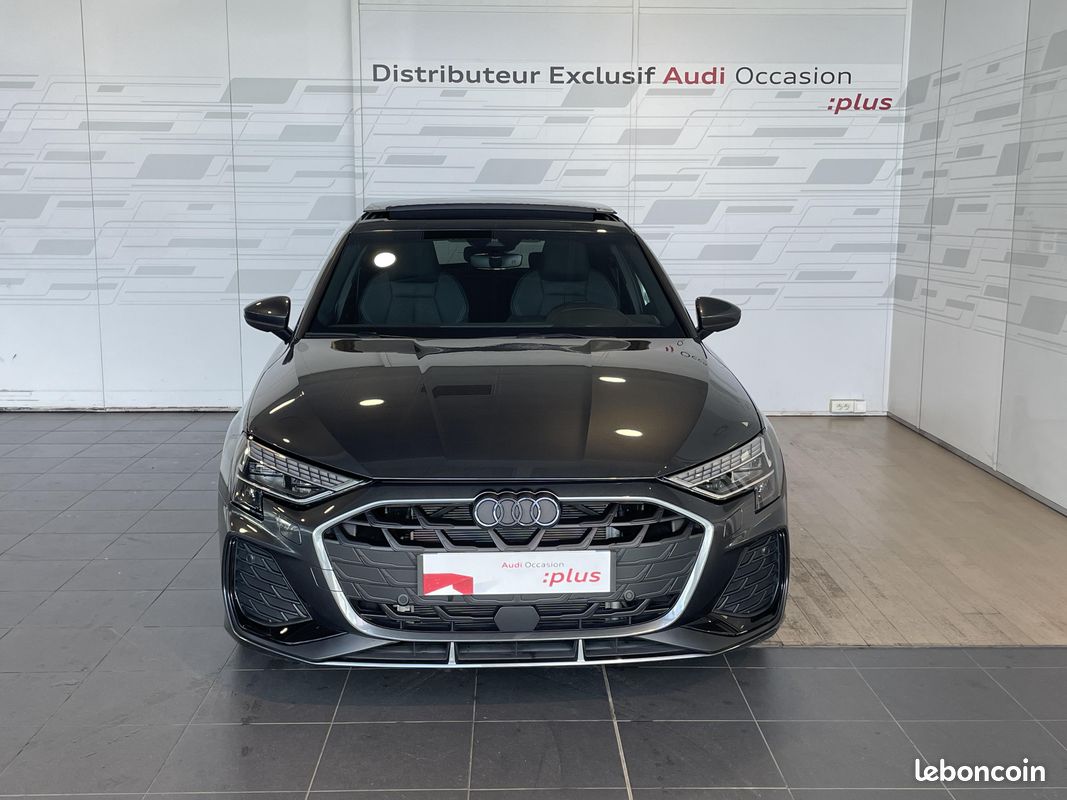 AUDI A3 Sportback TFSI e Hybride rechargeable 204 S tronic 6 S line (image 5)