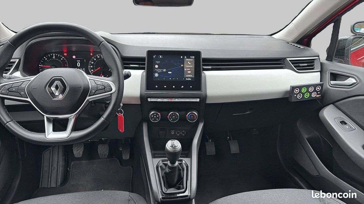 Renault clio blue dci 100 21n limited (image 3)