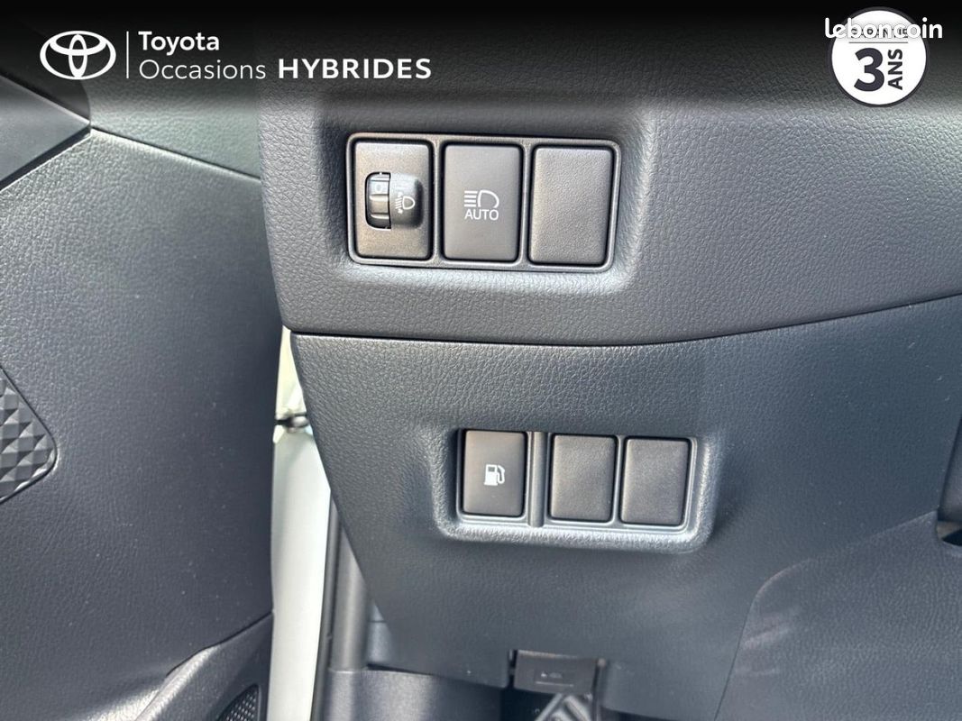 Toyota C-HR 2.0 Hybride 184ch Design Ultimate E-CVT (image 16)