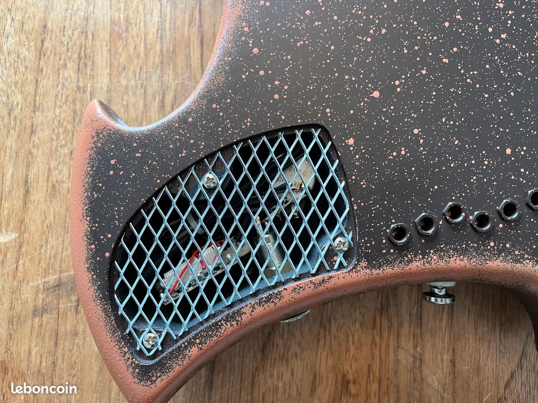 Cort Moscato 2 - LTD micros EMG modèle signature (image 4)